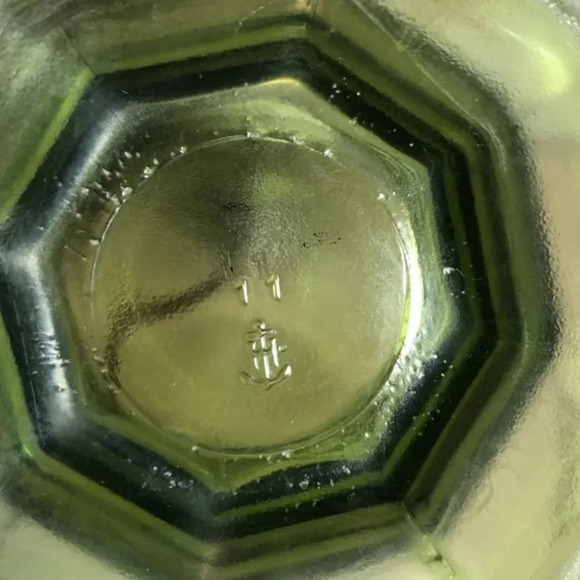 vintage anchor hocking green glass pitcher with embossed grapes - Picture 8 of 9